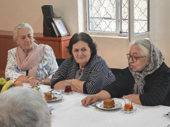 Beynəlxalq Ahıllar Günü münasibətilə tədbir keçirildi.