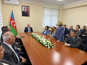 Zəngilan Rayon İcra Hakimiyyətinin başçısı Ramiz Həsənov Məmmədbəyli kənd inzibati ərazi dairəsi üzrə nümayəndə Nərminə Bağırovanı yubileyi münasibətilə təbrik etdi