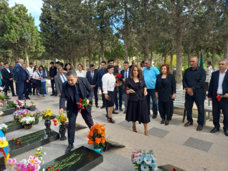 27 Sentyabr “Anım günü” qeyd olunması ilə  əlaqədar Vətən müharibəsi şəhidlərinin məzarlıqları ziyarət olundu.