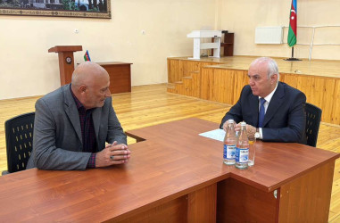 Zəngilan rayon İcra hakimiyyəti başçısının növbəti səyyar görüşü Sabunçu rayonu, Kürdəxanı qəsəbəsində yerləşən məcburi köçkün şəhərciyində məskunlaşan zəngilanlı sakinlərlə keçirildi